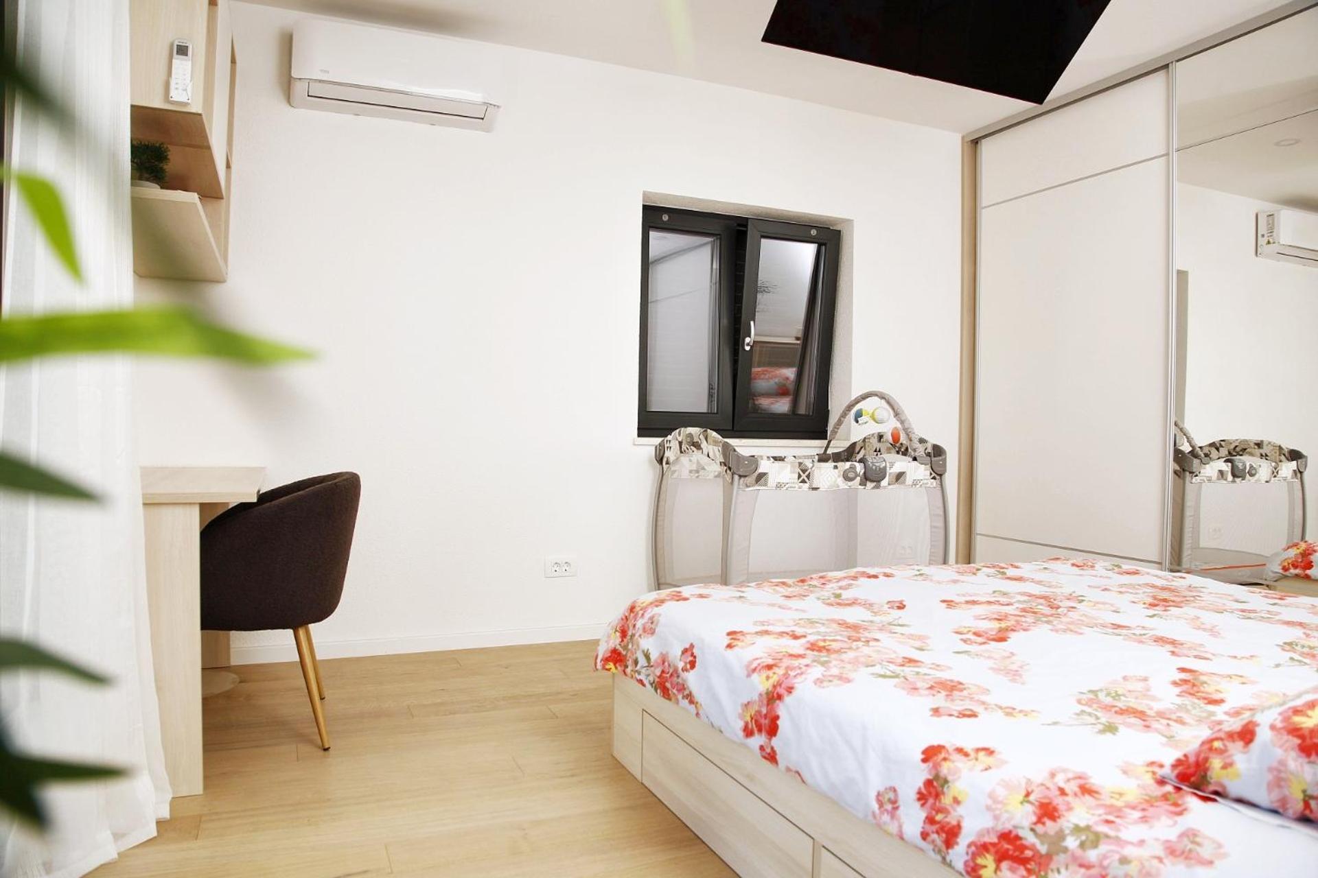 Apartment Zaza - Home & Style - King Bed, Modern, Parking Привлака Экстерьер фото